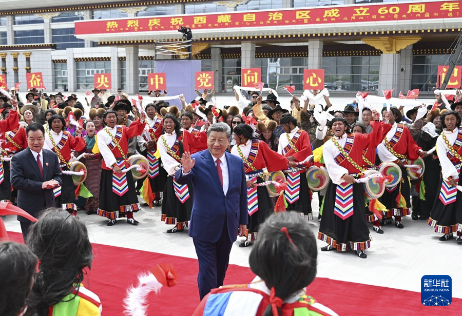 習(xí)近平総書記、チベット視察を終え北京に帰還