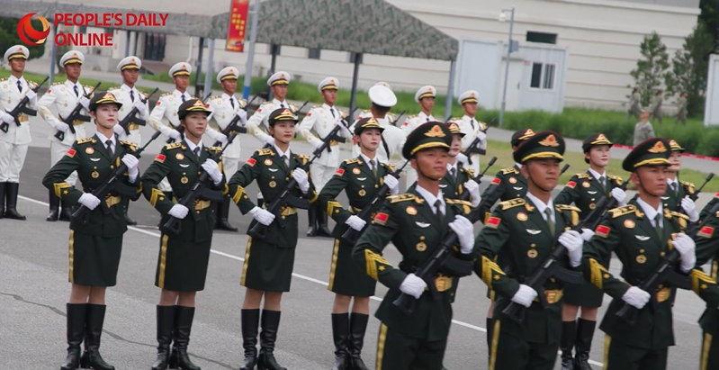 士気高まる抗日戦爭(zhēng)勝利記念軍事パレードの訓(xùn)練現(xiàn)場(chǎng)を訪ねて