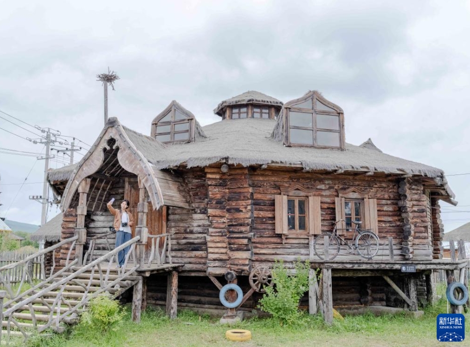 國(guó)境の小さな町に活気もたらす文化観光　內(nèi)蒙古?恩和