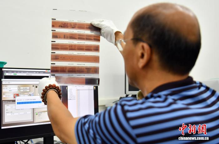 復(fù)活を遂げた「楽凱」のカラーフィルム　河北省保定