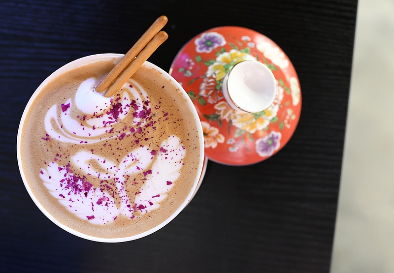 陳皮など中醫(yī)薬を入れたコーヒー（資料寫真。寫真著作権はCFP視覚中國所有のため転載禁止）