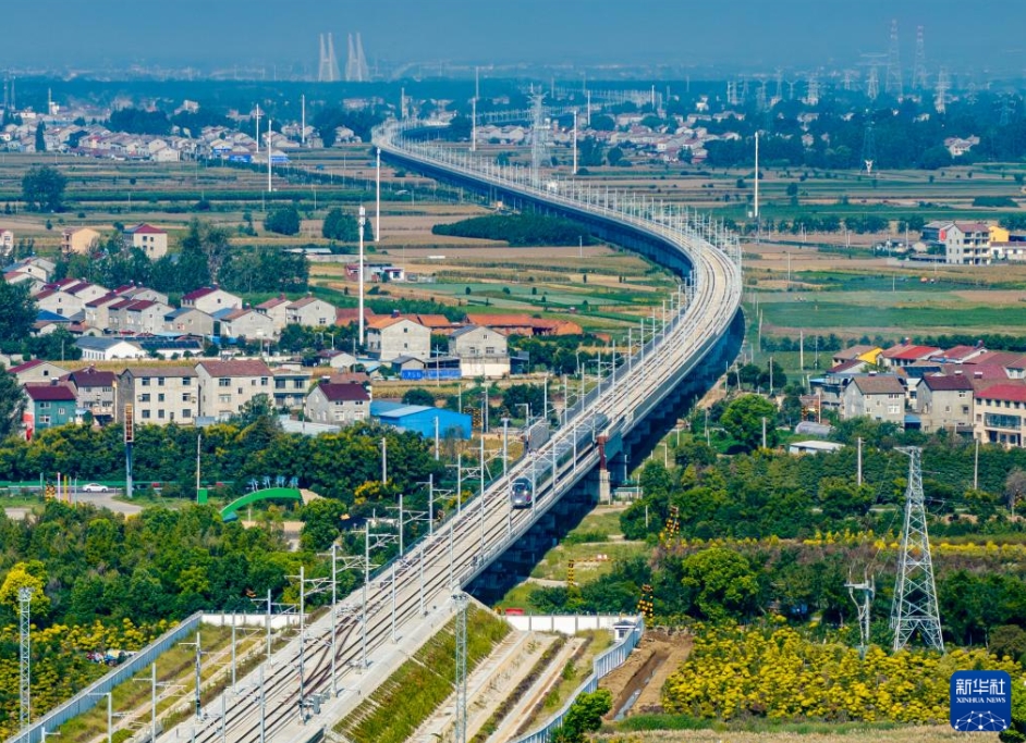 滬渝蓉高速鉄道の武漢-宜昌區(qū)間の運(yùn)行テストがスタート