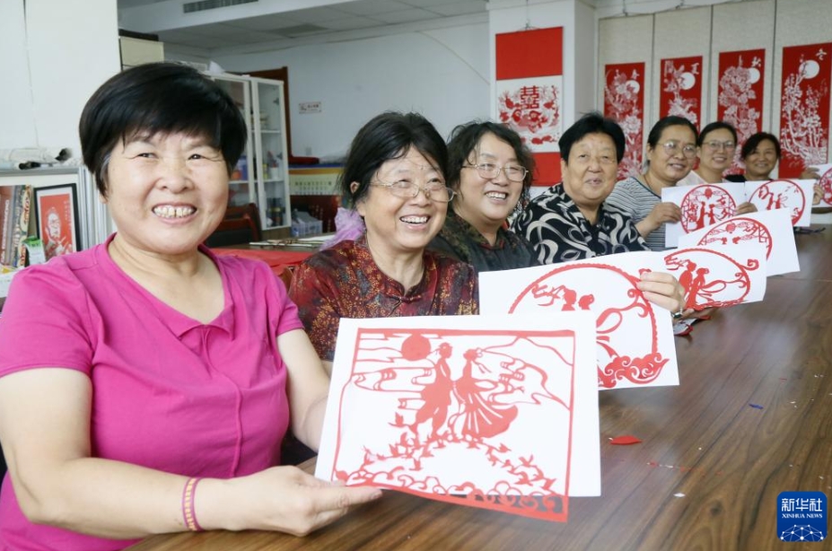 多彩な民俗行事で七夕節(jié)をお祝い