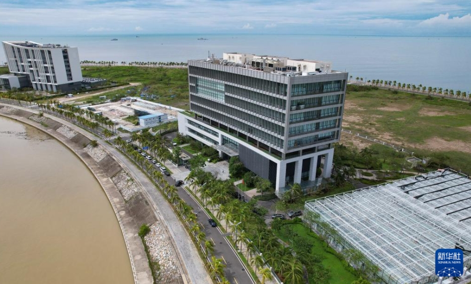 三亜崖州灣科技城にある月亮島総合分析所（8月27日、ドローンによる撮影?郭程）。