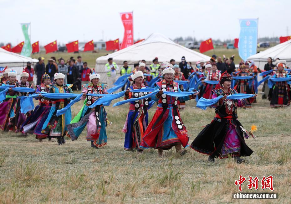 第9回ナーダム大會(huì)が開(kāi)幕　青海省海西州
