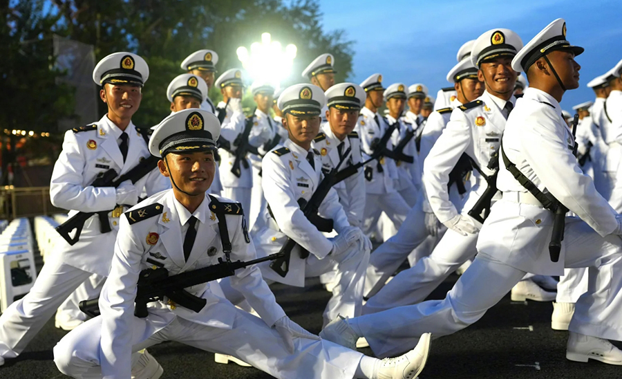 軍事パレード開(kāi)始前の様子を捉えた寫真の數(shù)々　北京市