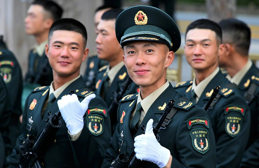 軍事パレード開始前の様子を捉えた寫真の數(shù)々　北京市