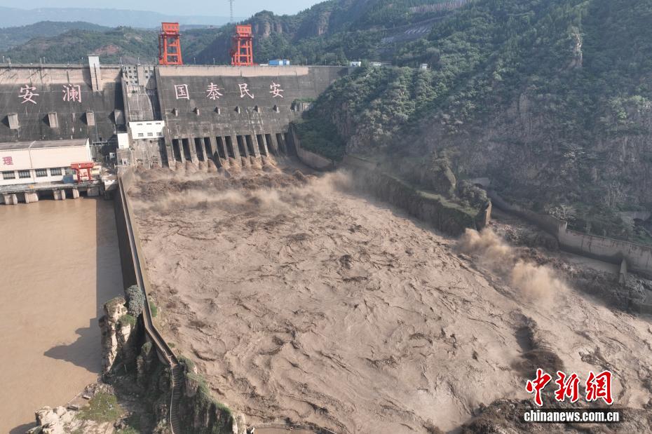 三門峽水利ターミナルが今年3回目となる放流を?qū)g施　河南省