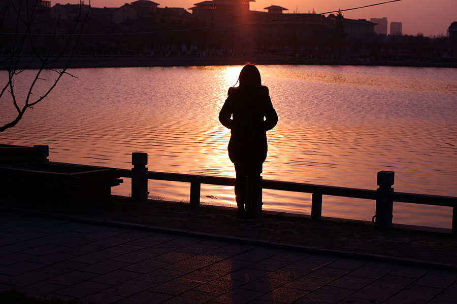 夕暮れのシルエット