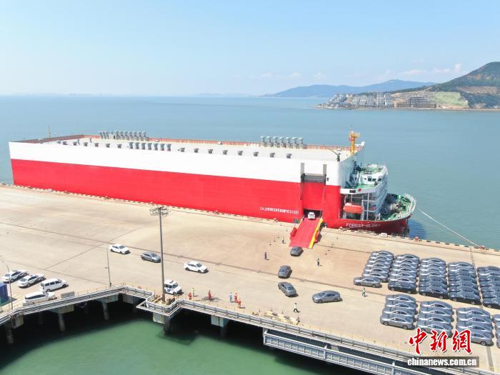 溫州港で初となる中東に向けた國際航路が開通　浙江省