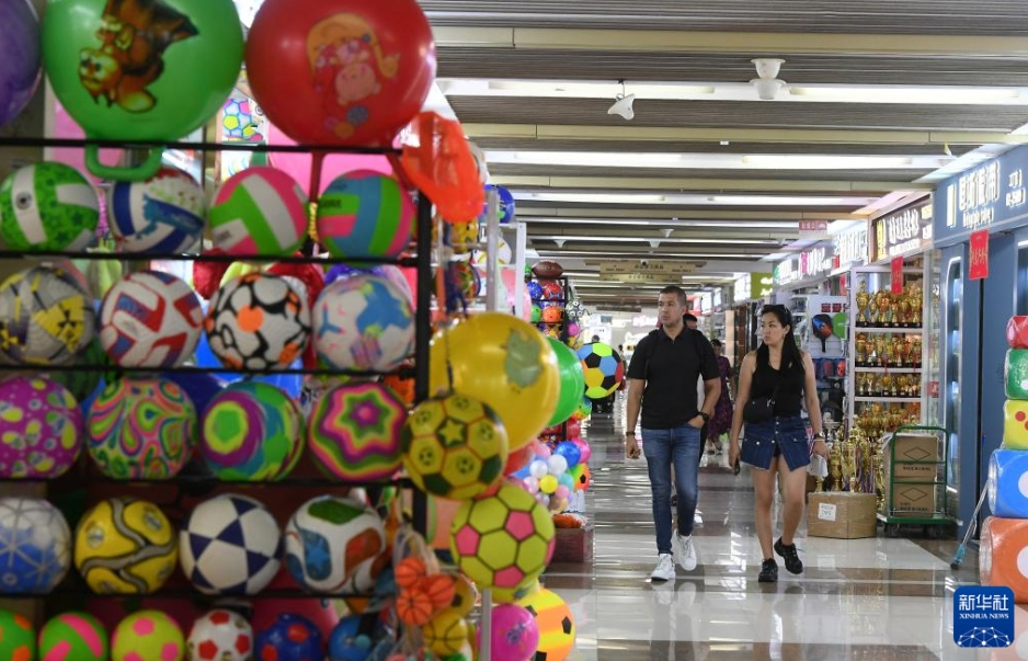 スポーツ用品の売れ行き好調(diào)　浙江省義烏