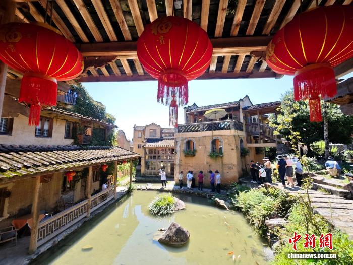 文化クリエイティブが農(nóng)村振興を後押し　福建省屏南古村