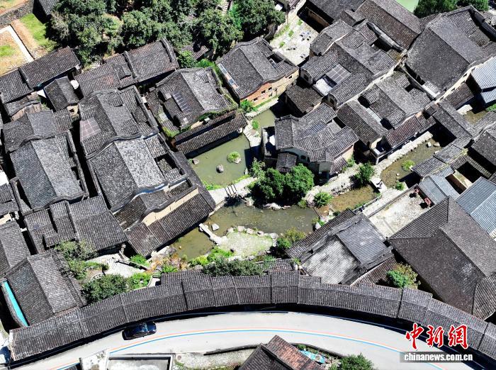 文化クリエイティブが農(nóng)村振興を後押し　福建省屏南古村