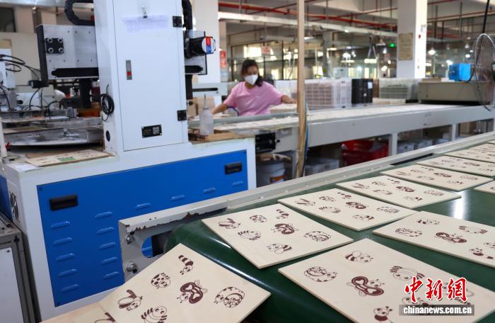 「中國木製玩具の里」を訪ねて　浙江省雲(yún)和