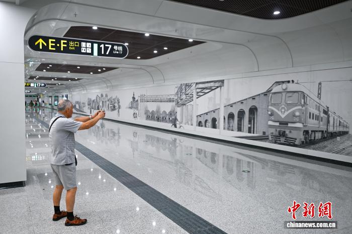 四川省成都市の10號線と17號線の新區(qū)間が営業(yè)開始