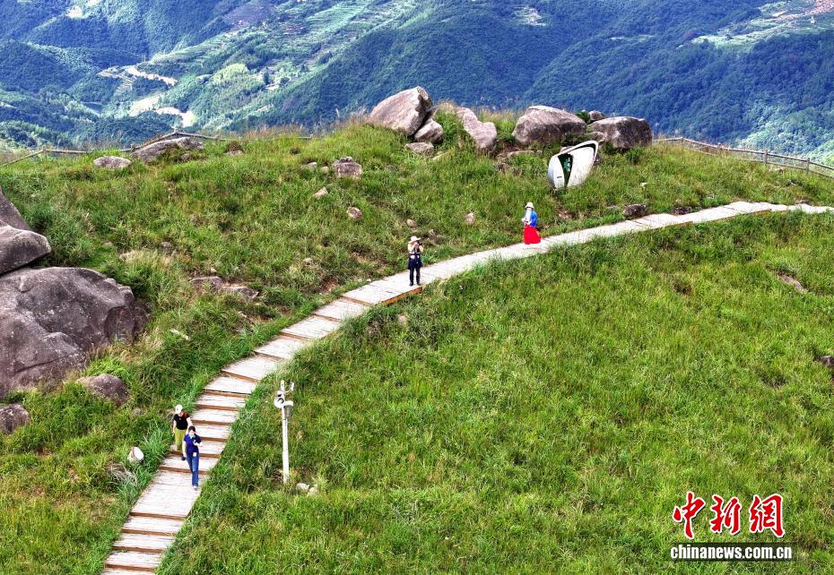 中國南方エリアに広がる草原?柘栄県鴛鴦草場を訪ねて　福建省