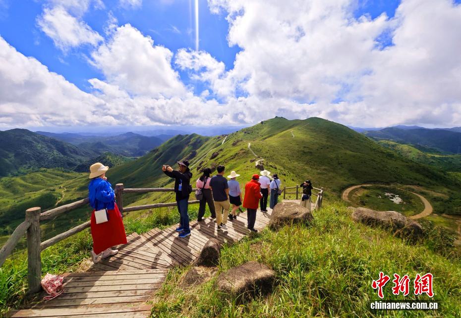 中國(guó)南方エリアに広がる草原?柘栄県鴛鴦草場(chǎng)を訪ねて　福建省