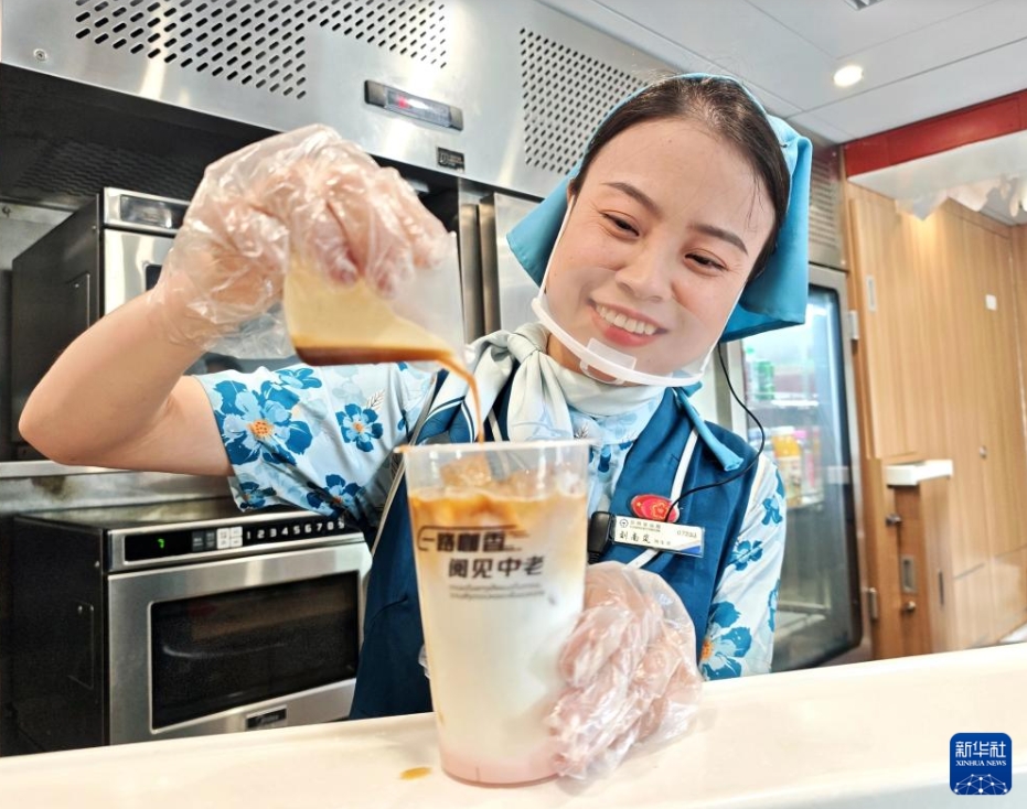 コーヒー観光産業(yè)の発展を後押しする中國ラオス鉄道　雲南省