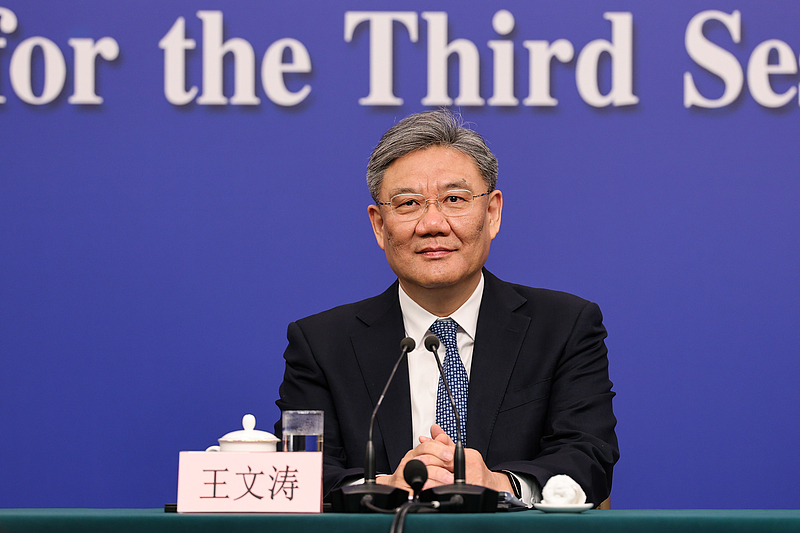 商務(wù)部の王文濤部長(zhǎng)（資料寫真。畫像著作権はCFP視覚中國(guó)所有のため転載禁止））