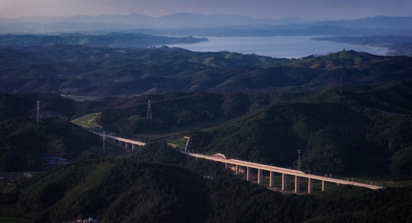 瀋白高速鉄道が開通、遼寧省が「全市に高速鉄道乗り入れ」を?qū)g現(xiàn)