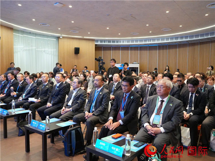 10月9日午後、大阪?関西萬博の中國パビリオンにおいて開催された経済?貿(mào)易?観光の商談?PRイベント（撮影?許可）。