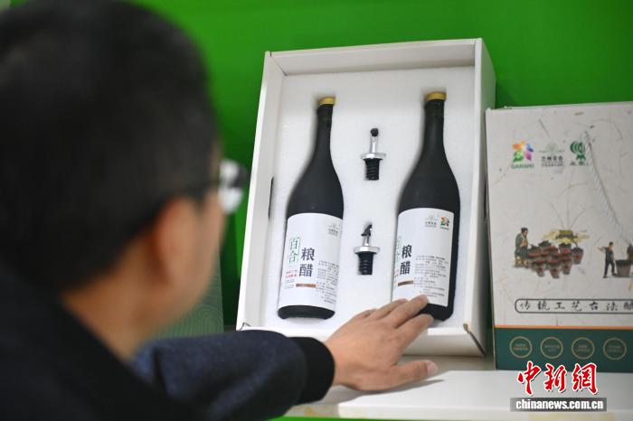 ユリ根の生産?販売ピーク到來　甘粛省