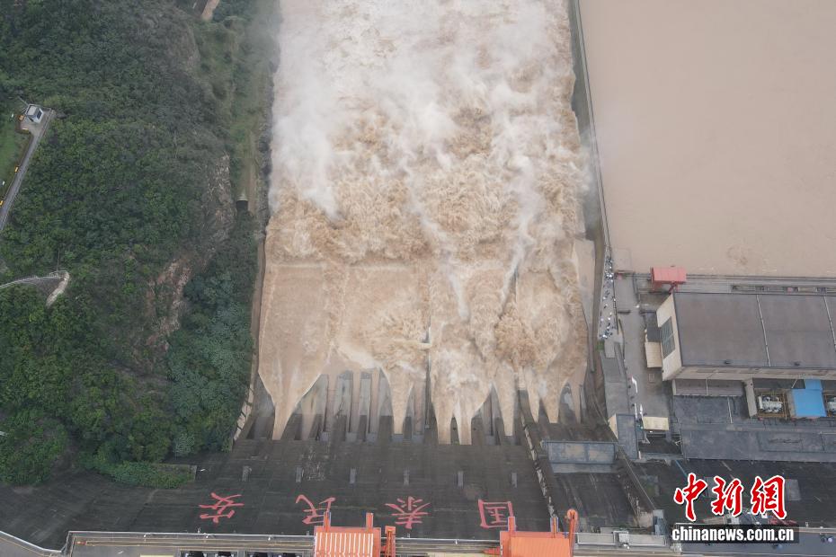 三門峽水利ターミナル、洪水防止「レベルⅣ」緊急対応を開始　河南省