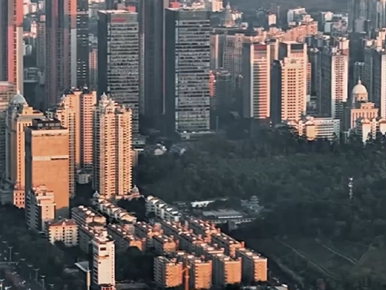 開(kāi)かれた中國(guó)、機(jī)會(huì)を共有