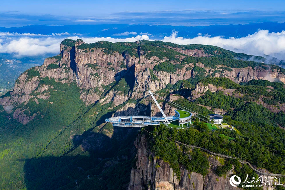 「観光＋」で新たな活力を生み出す神仙居景勝地　浙江省仙居