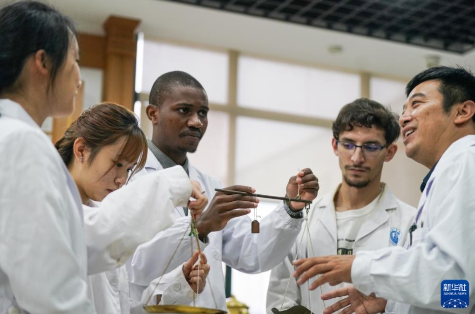 「外國人中醫(yī)」の中國留學(xué)記