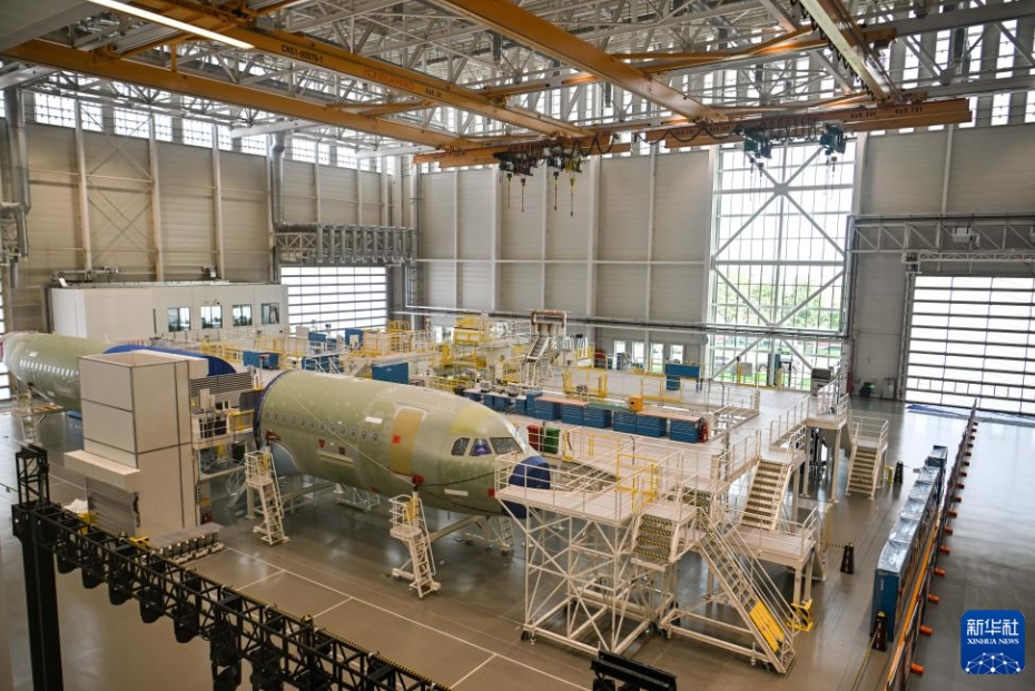 エアバスのアジア2番目となるA320系航空機(jī)最終組立ラインが稼働　天津