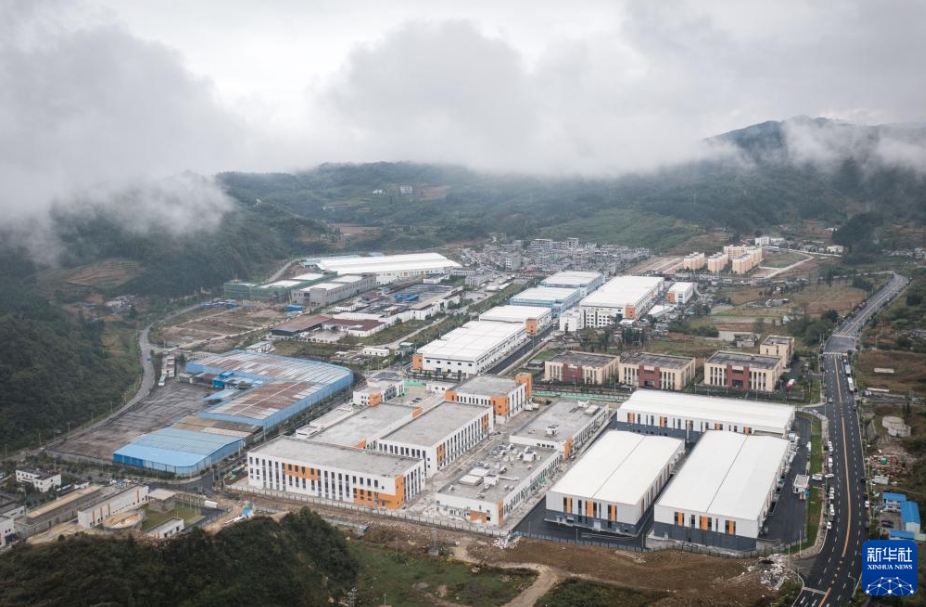 農(nóng)村振興を後押しする山間部の産業(yè)パーク　 雲(yún)南省鎮(zhèn)雄