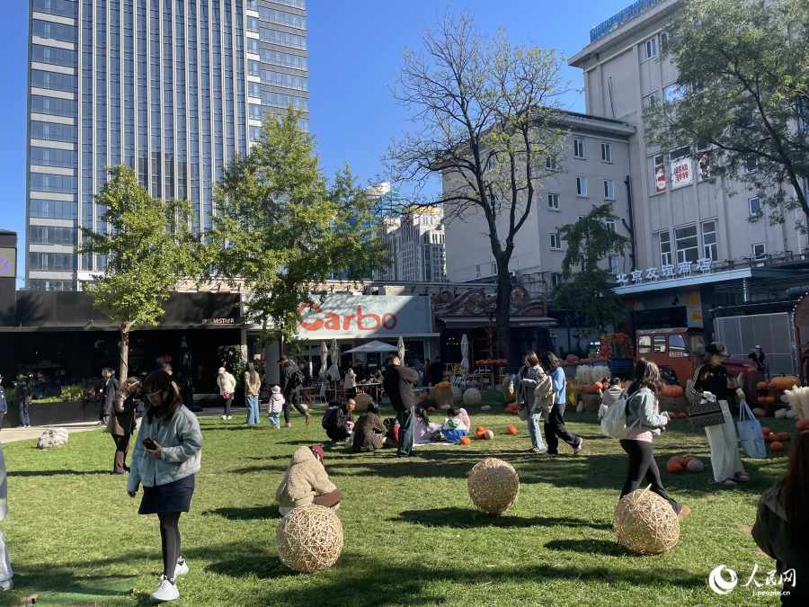 「友諠花園」の一角（撮影?勝又あや子）。