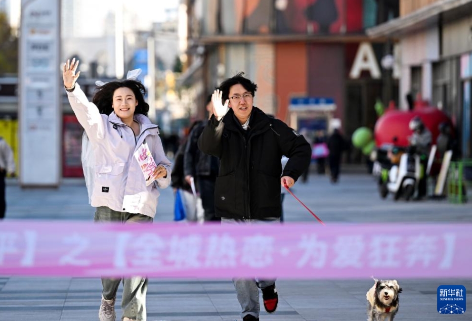 ウエディングの新しいカタチ、結(jié)婚衣裝レース　天津