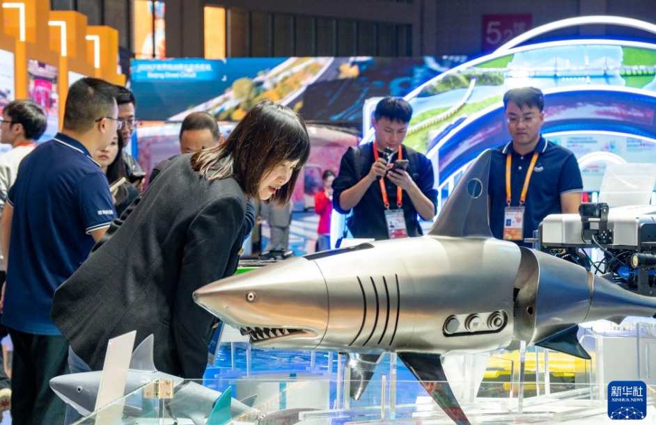 科學(xué)技術(shù)成果の展示が注目集める中國館　第8回中國國際輸入博覧會