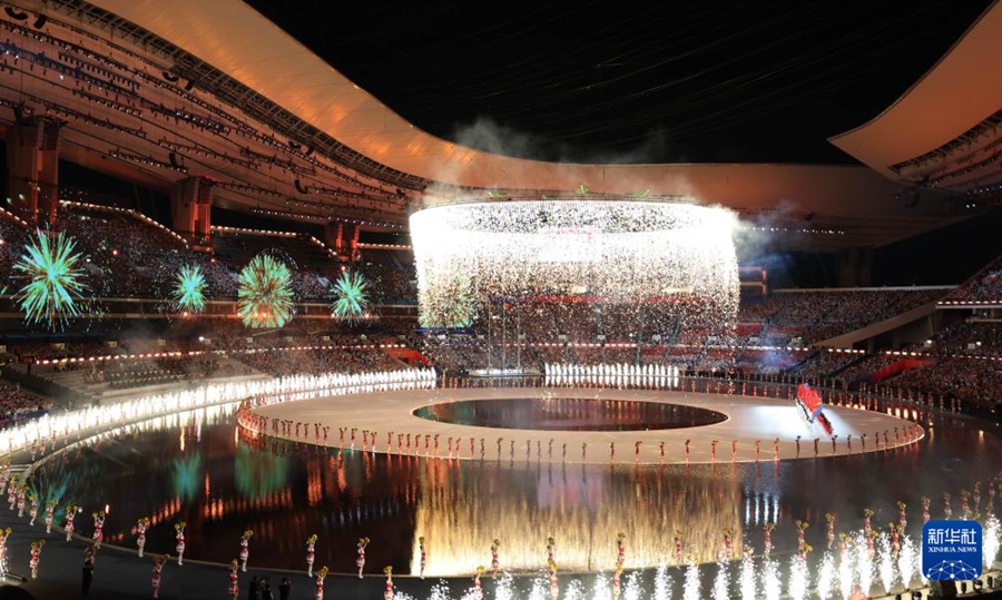 第15回全國(guó)運(yùn)動(dòng)會(huì)の開會(huì)式が広東省広州で開催