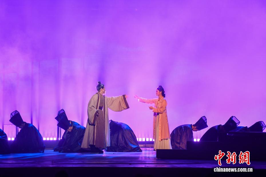 蘇軾を題材とした中國初のAIコンセプト國風(fēng)ミュージカルが初演　海南省