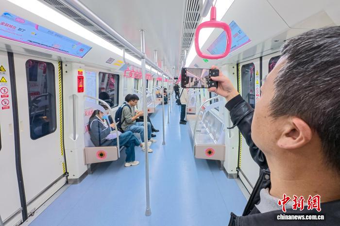 成都地下鉄30號線一期區(qū)間の駅を公開　四川省