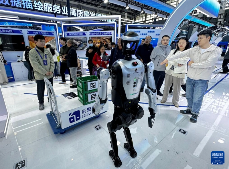 【新職業(yè)】人型ロボットの「トレーナー」、ロボット用アプリケーション開発エンジニア