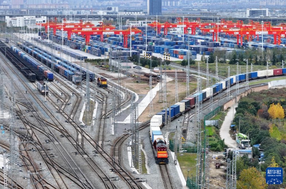 中歐班列（西安）、2025年の運(yùn)行本數(shù)5千本を突破