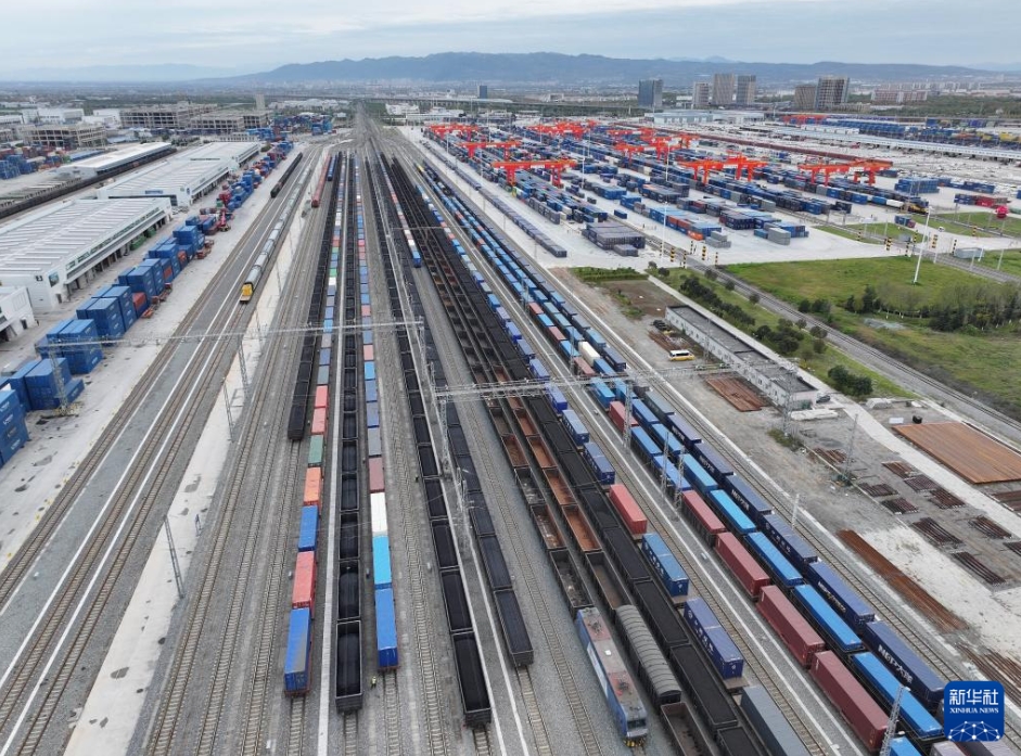 中歐班列（西安）、2025年の運行本數(shù)5千本を突破