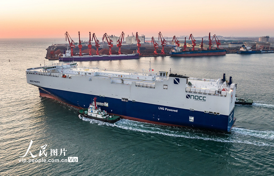 中國初の國際新基準(zhǔn)新エネ車輸送船の引渡完了　山東省煙臺