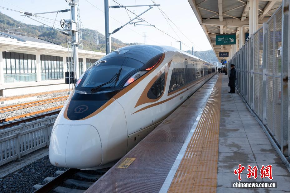 杭衢高速鉄道が試運(yùn)転スタート　年末に開(kāi)通?営業(yè)の見(jiàn)込み　浙江省