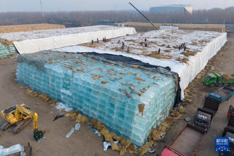 【音聲ニュース】「哈爾浜氷雪大世界」設(shè)営のための貯蔵氷20萬立方メートルの移送開始