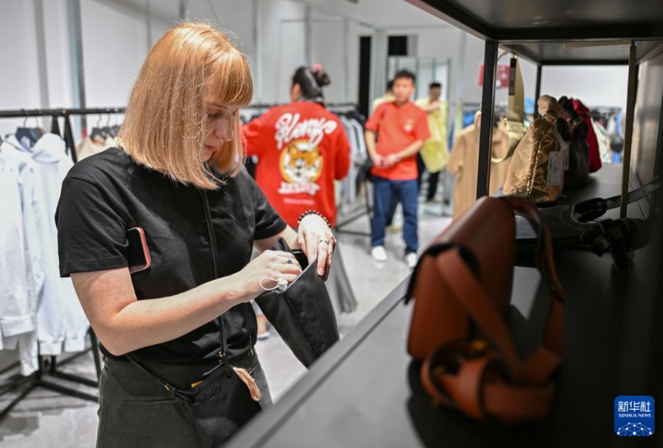 【音聲ニュース】免稅政策アップグレード実施1ヶ月目、海南島離島免稅購入額が23.8億元に