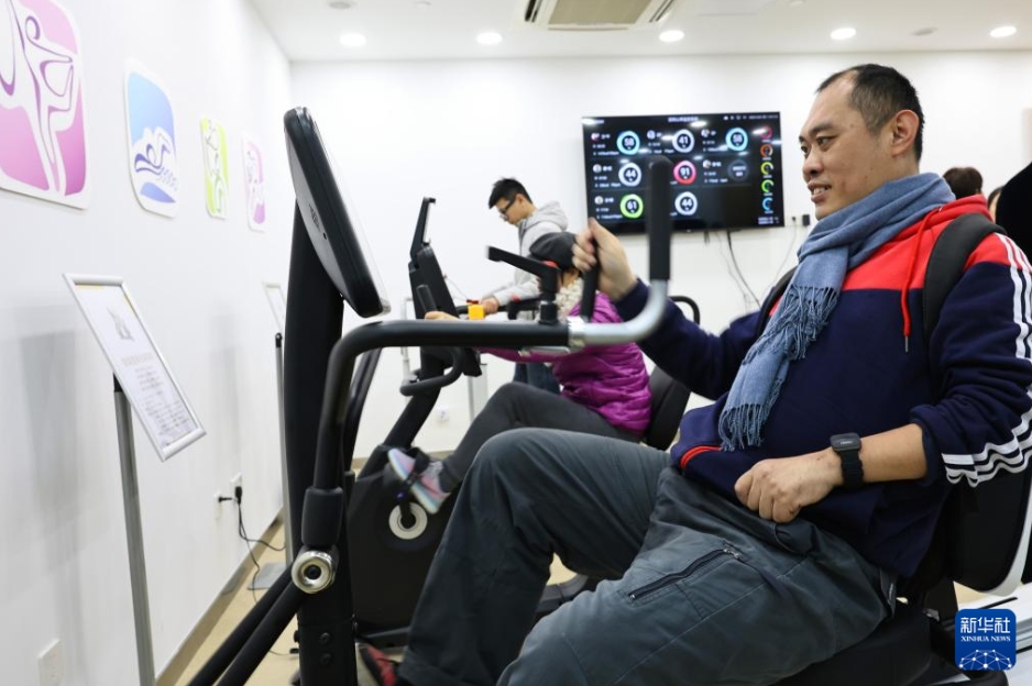 上海、コミュニティとリハビリ?フィットネスを融合した新システムを構(gòu)築