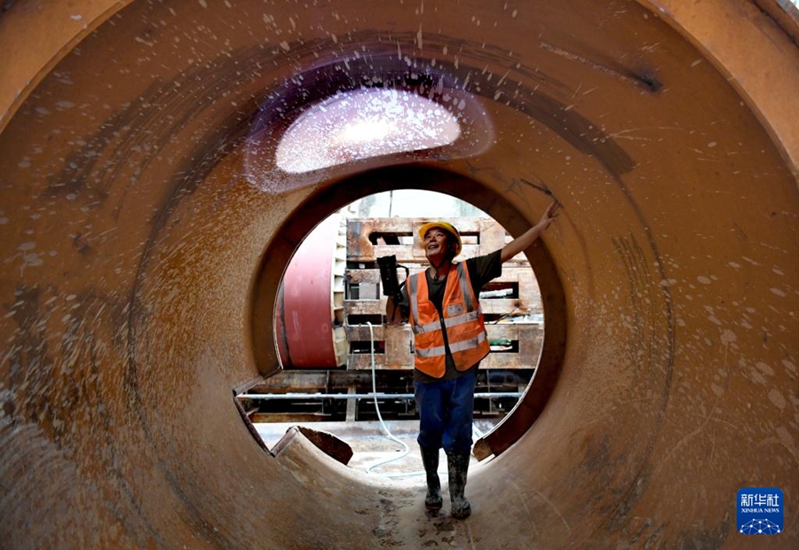 三亜市初の海底トンネルの海底部での初貫通が無事完了　海南省