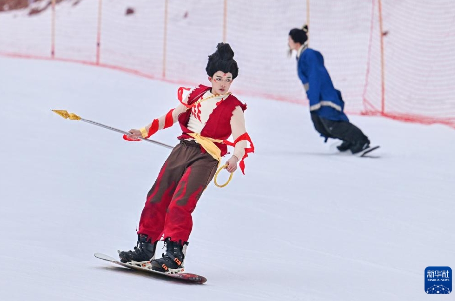 2025年冬季観光シーズンがスタート　四川省