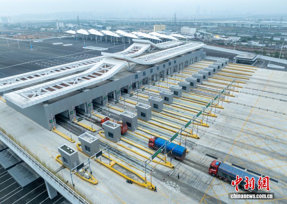 全島の「封関運(yùn)営」開始控え、総合訓(xùn)練を?qū)g施する海南自由貿(mào)易港