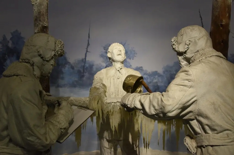 侵華日軍第七三一部隊罪証陳列館で再現(xiàn)されている凍傷実験の様子（撮影?楊思琪）。